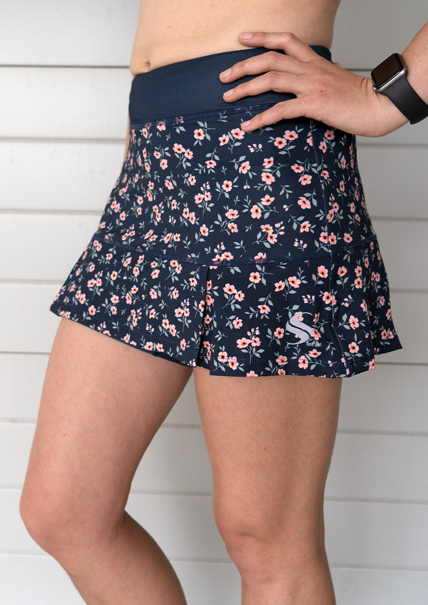 3x3 Vintage Daisy Tennis Skirt